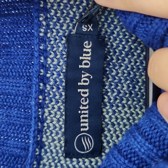 NWT United by Blue Lagoon Floral Buffalo Plaid Sweater - Picture 5 of 6